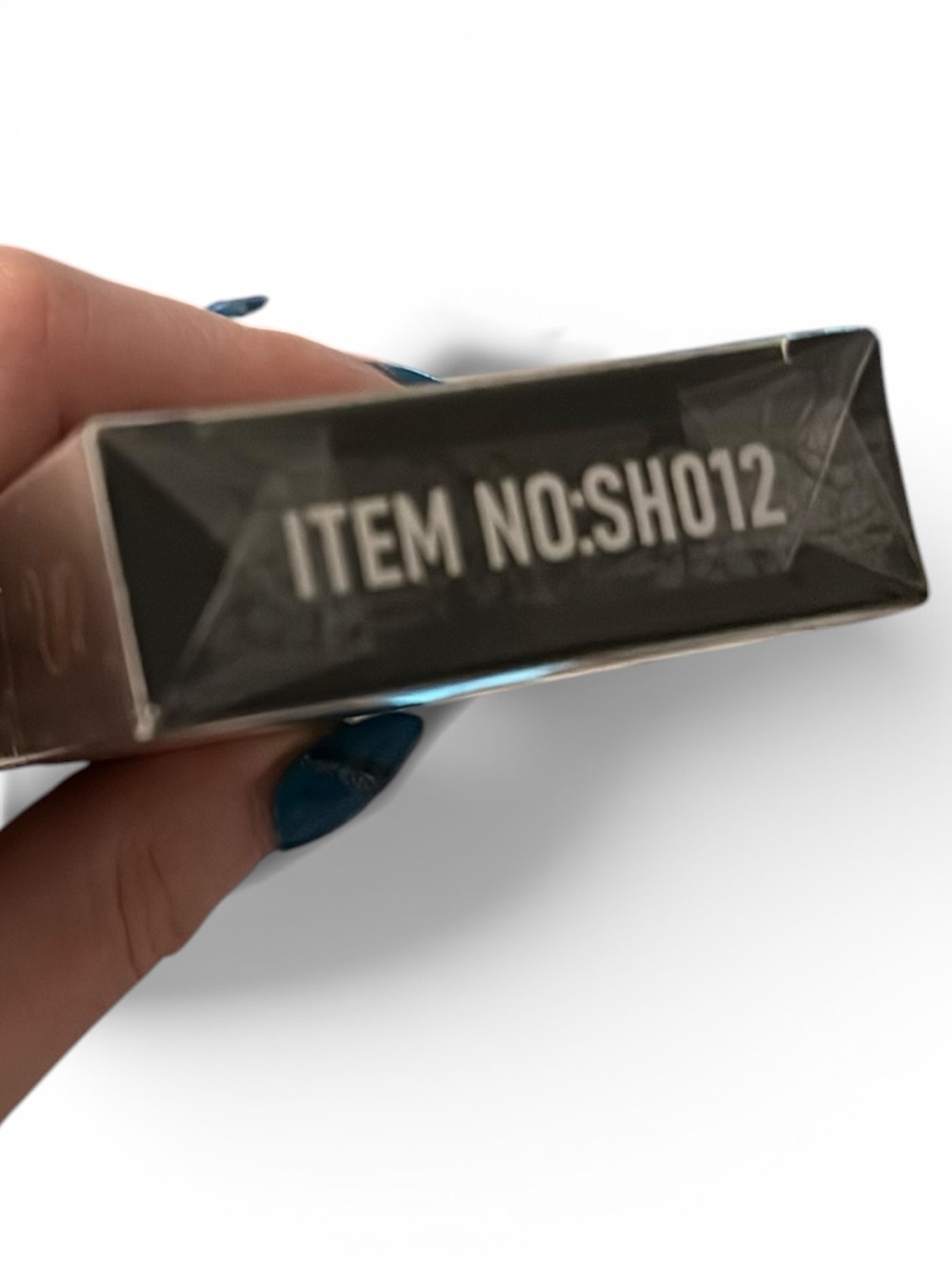 SHCOETY NIB Matte Lip Pencils - Mixed Shades (12 pcs) - Picture 3 of 9